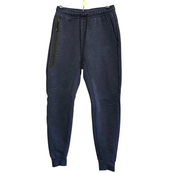 nike tech fleece cuffed